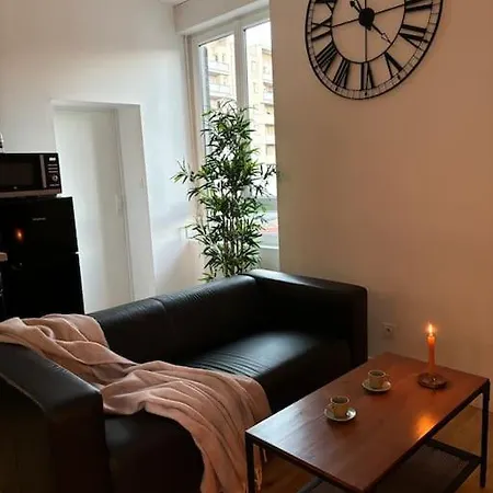 Industriel, Mezzanine, Renove, 201 Apartment